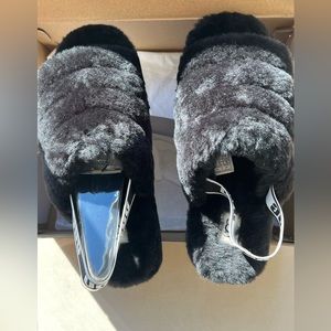 Uggs Lester’s size 9 brand new in box black